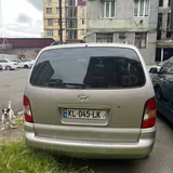 Hyundai семейный автомобиль 3