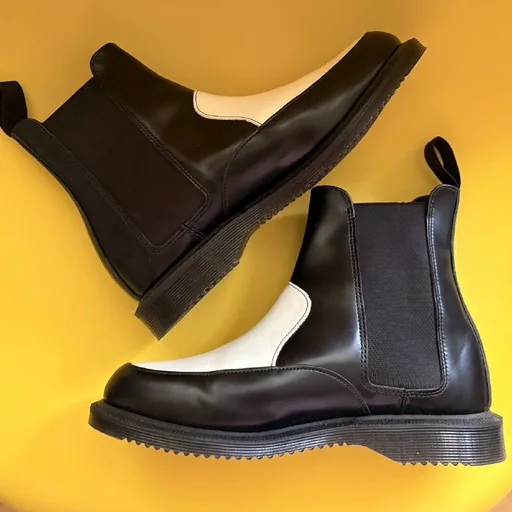Женские челси Dr. Martens Aimelya