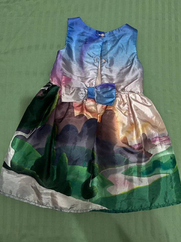 Непромокаемый костюм HM и платье HM для детей 2