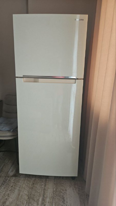 Холодильник Samsung