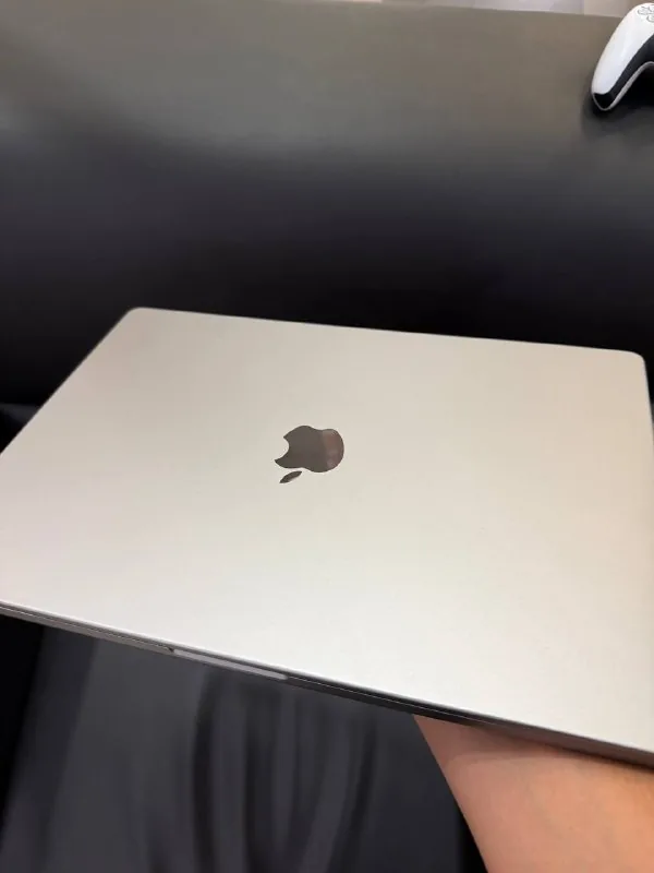 MacBook Pro M1 Max 64/1Tb 1
