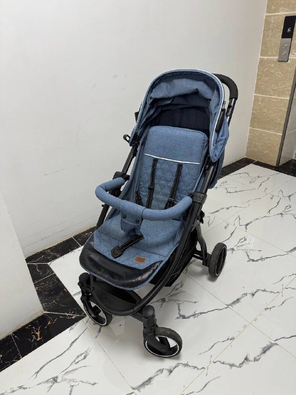 Прогулочная коляска Indigo Sigma