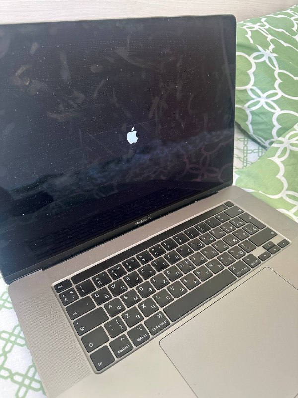 Ноутбук MacBook Pro 16 2019 Intel i7 32GB 512GB SSD