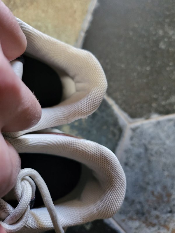 Детские кроссовки в отличном состоянии 3