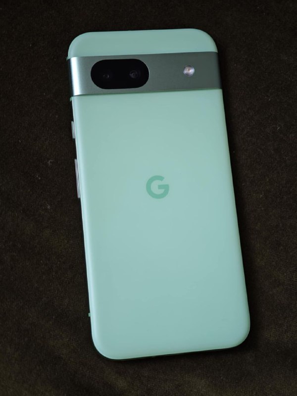 Google Pixel 8a в идеальном состоянии 2