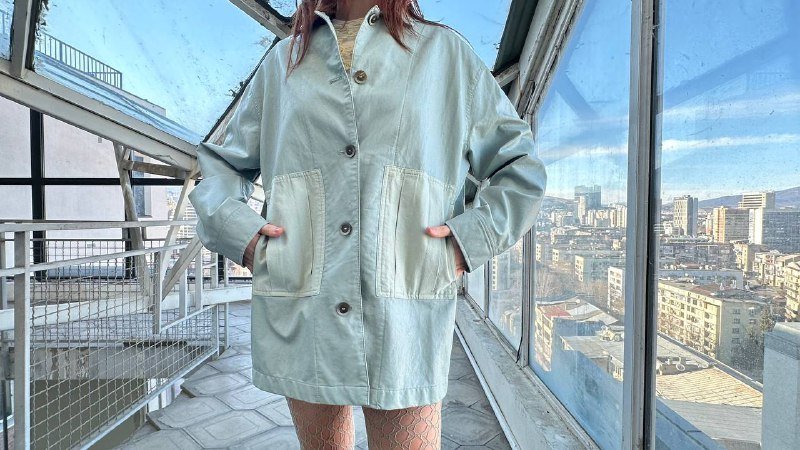 Зимние сапоги, ботинки, пальто и куртки женские 8