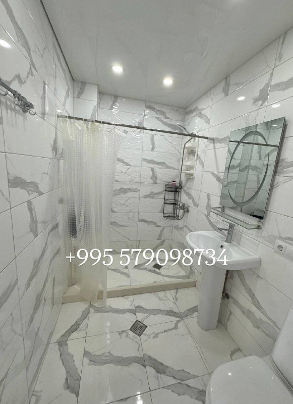 3-комнатная квартира с 2 спальнями в Батуми аренда 8