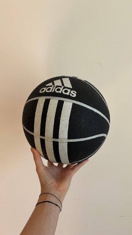 Баскетбольный мяч Adidas