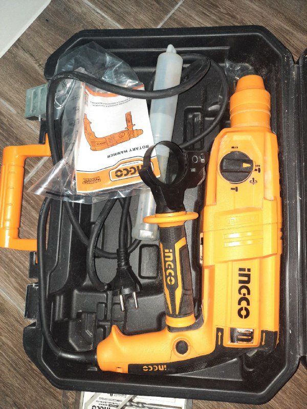 Перфоратор с кейсом