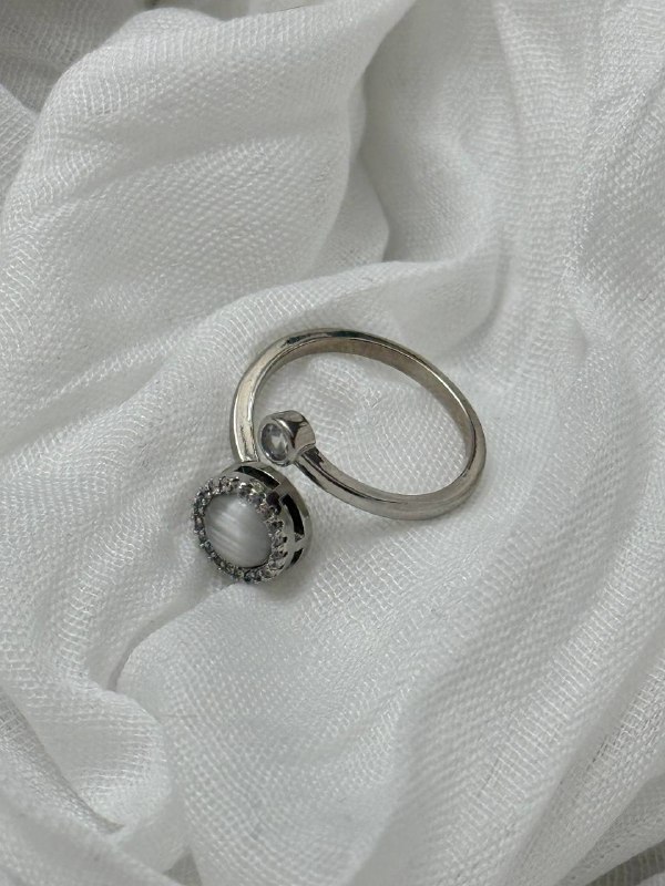 Vintage rings and accessories 5
