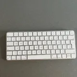 Наушники Airpods Pro 2, Magic Keyboard, Magic Trackpad, USB-C зарядный блок 2
