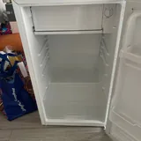Холодильник 3