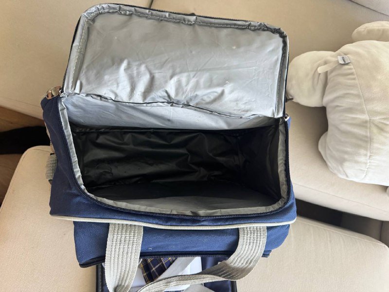 Сумка холодильник с набором для пикника 2