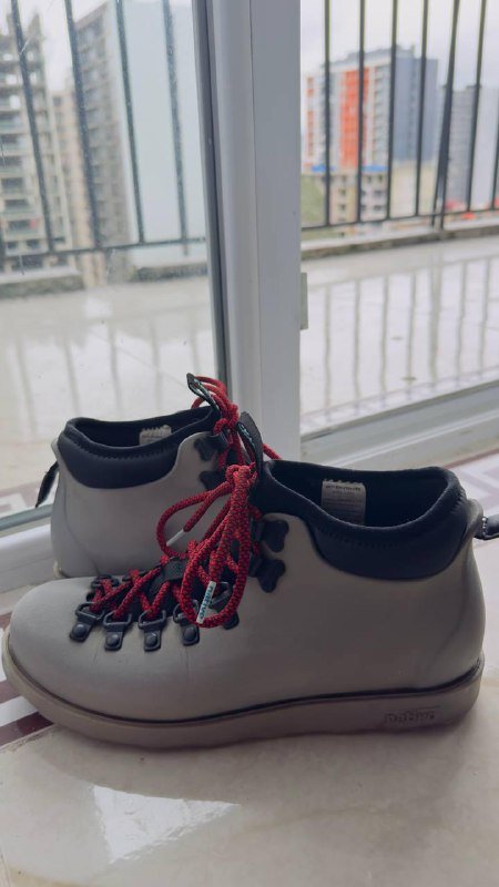 Курта сноубордчиская Kappa Crane Snow Extreme, Женские трекинговые кроссовки Adidas Terrex AX2R Climaproof, Сноубордический комбинезон XNIX Snowboarding Gear, Сноубордическая куртка Tenson Ski, Ботинки Native Fitzsimmons 7