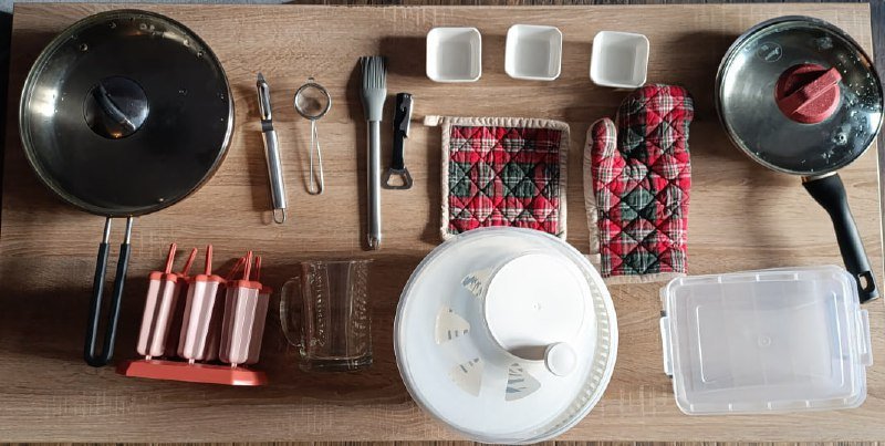 Сковороды из нержавейки 28 см и 20 см, кухонные мелочи