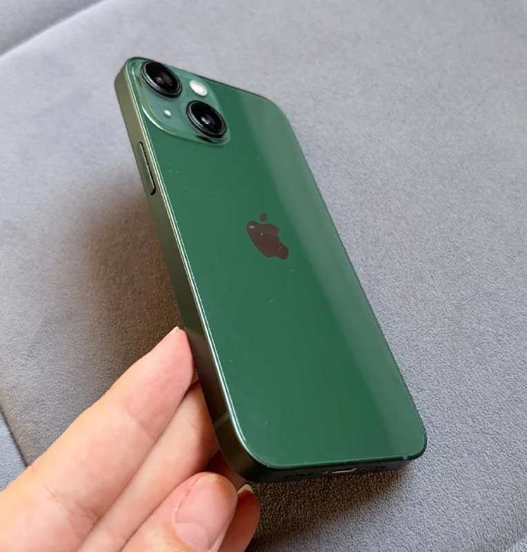 iPhone 13 mini, 128 ГБ 1
