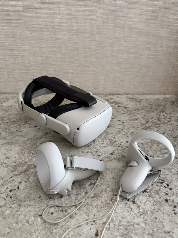 Oculus Quest 2 128 Gb VR комплект