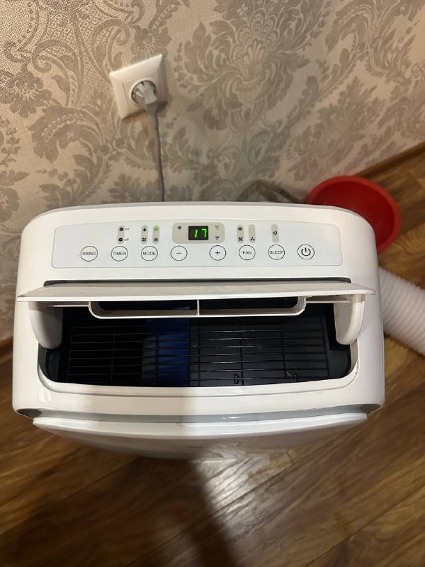 Мобильный кондиционер Midea