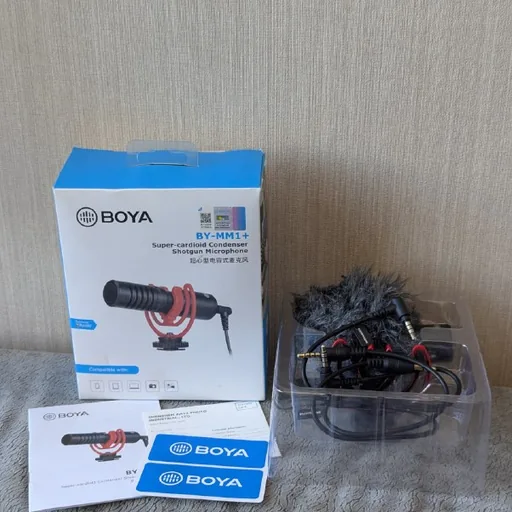Микрофон Boya BY-MM1+ для камеры, телефона и компьютера