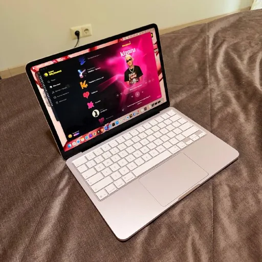 MacBook Neo