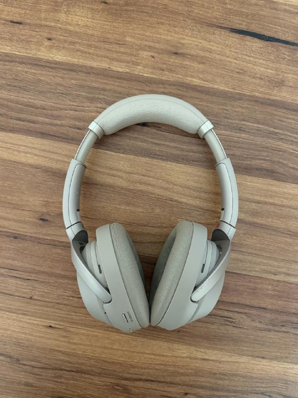 Беспроводные наушники Sony WH-1000XM3 4