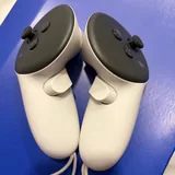Oculus Quest 3S VR headset 2