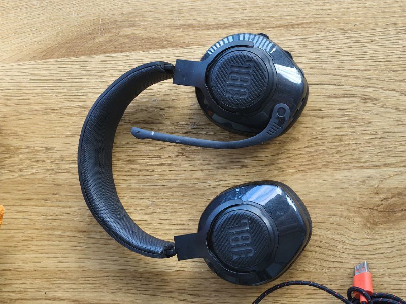 Наушники JBL Quantum 600 с микрофоном