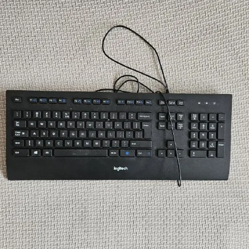Проводная Logitech K280e, беспроводная клавиатура ноунейм