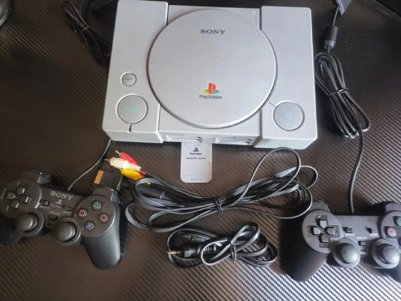PlayStation 1 с MicroSD, 2 геймпада 1
