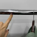 Напольная вешалка для одежды 3