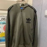 Кофты adidas и Nirvana 3