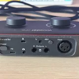 Focusrite Vocaster One + XLR кабель 2,5 м 1