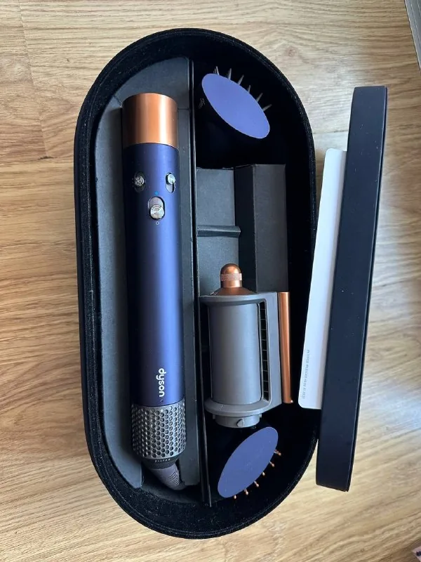Dyson Airwrap 1