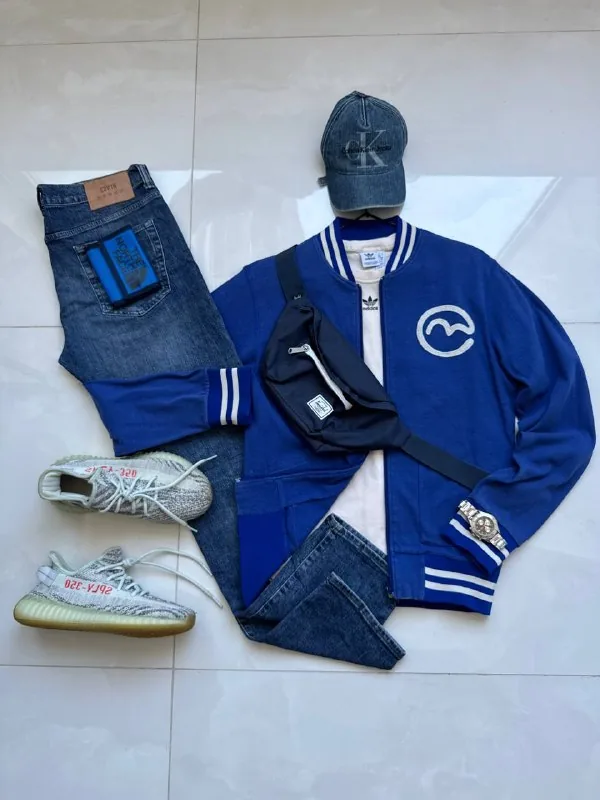 Зип-ка Evisu, футболка Adidas, джинсы Edwin, кепка Calvin Klein Jeans, бананка Herschel, кошелек The North Face, кроссовки Adidas Yeezy Boost 350 V2 1