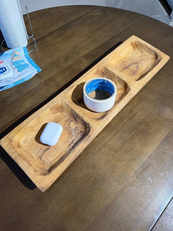 Подставка для мелочевки с отсеками из дерева 2