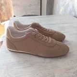 Новые кроссовки Tomas Munz 2