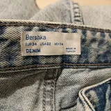 Джинсы Bershka, блузка, комплект нижнего белья 4