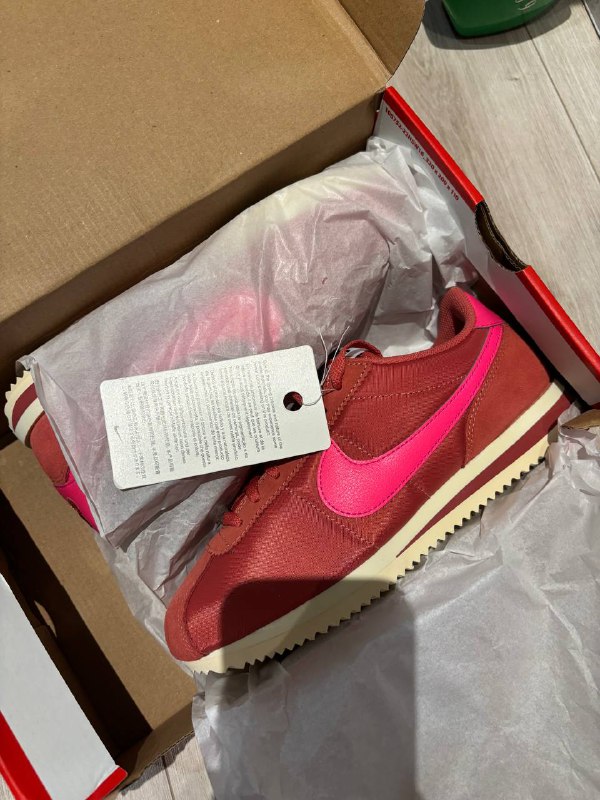 Кроссовки Nike Cortez женские размер 39