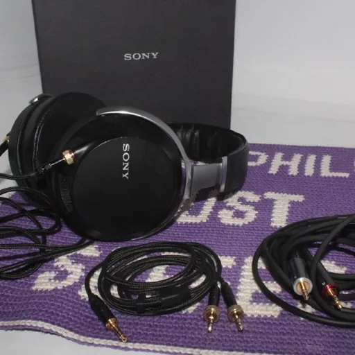 Наушники Sony MDR-Z7