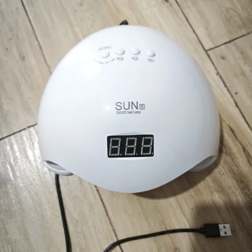 UV LED лампа для ногтей