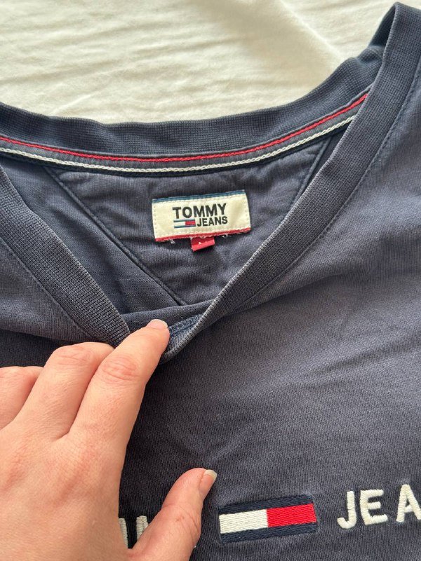 Tommy Hilfiger женская футболка размер М 2