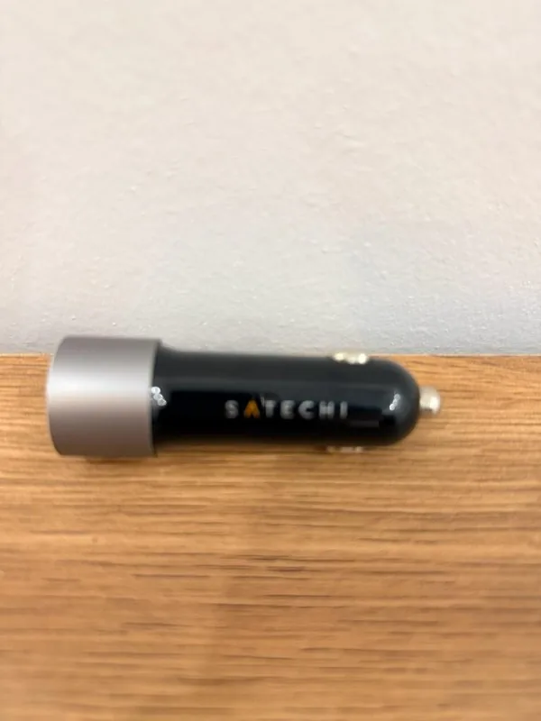Автомобильная зарядка Satechi USB-C USB-A 1