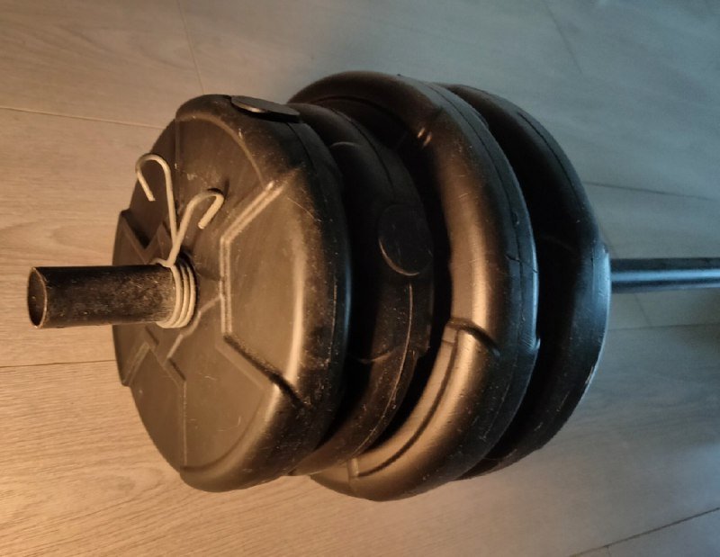 Штанга с дисками для силовых тренировок 5