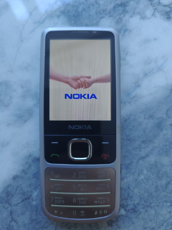 NOKIA 6700 телефон
