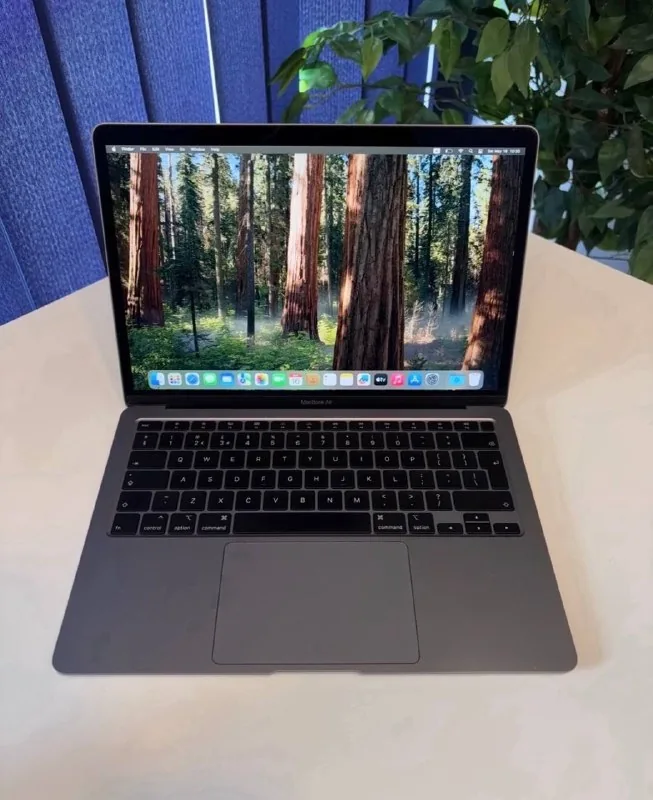 MacBook Air 2020 1