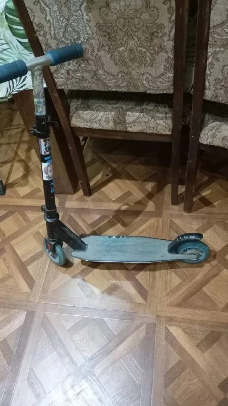 Детский скутер