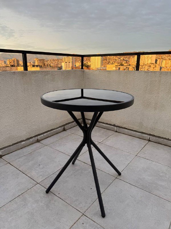 Садовый стол, компьютерный стол, компьютерное кресло, дозатор, керамические формы