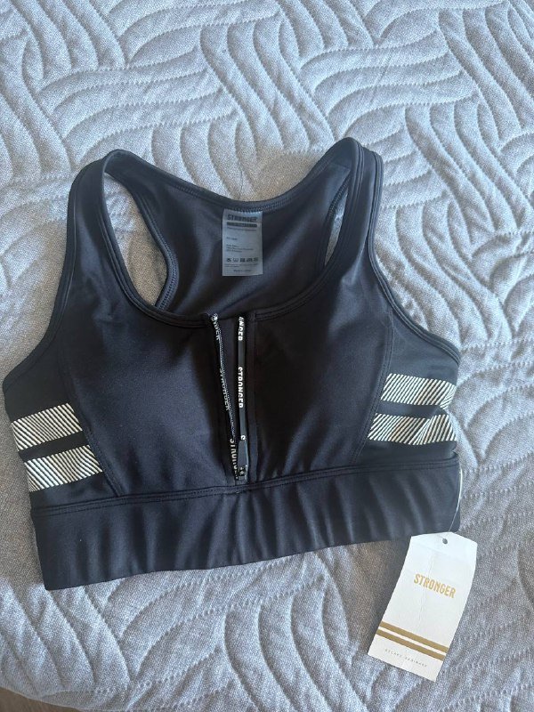 Новые спортивные топы размер XS