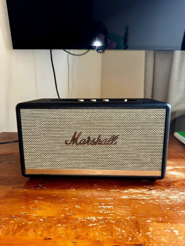 Колонка Marshall Stanmore II среднего размера