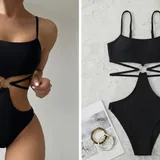Черный слитный купальник 1
